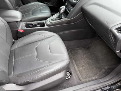 2015 Ford Focus, $5977. Photo 7