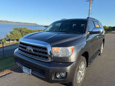 2017 Toyota Sequoia, $20995. Photo 7
