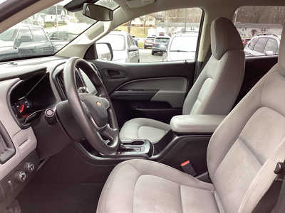 2019 Chevrolet Colorado Crew Cab, $17990. Photo 10