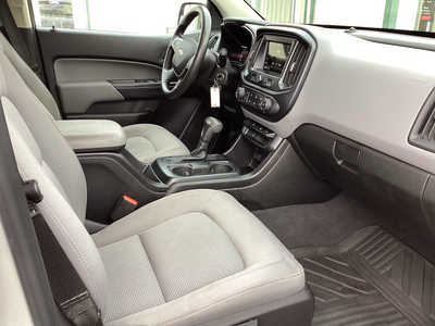 2019 Chevrolet Colorado Crew Cab, $17990. Photo 12