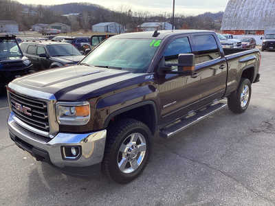 2016 GMC 2500 Crew Cab, $34990. Photo 9