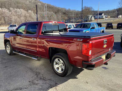 2017 Chevrolet 1500 Crew Cab, $27990. Photo 7