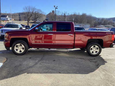 2017 Chevrolet 1500 Crew Cab, $27990. Photo 8