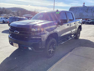 2019 Chevrolet 1500 Crew Cab, $29990. Photo 3
