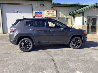 2020 Jeep Compass, $15990. Photo 3