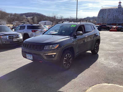 2020 Jeep Compass, $15990. Photo 8