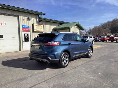 2019 Ford Edge, $13990. Photo 4