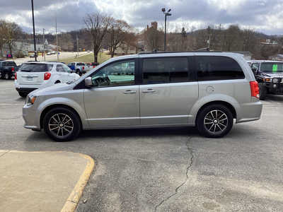2018 Dodge Caravan, Grand, $10990. Photo 9
