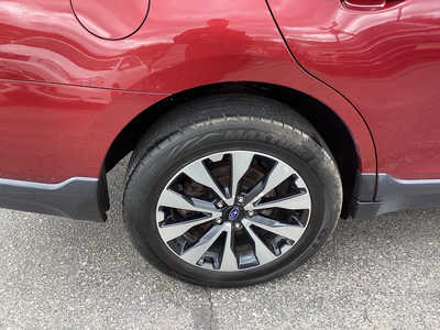2017 Subaru Outback, $15990. Photo 11
