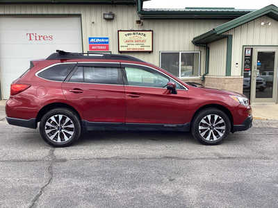 2017 Subaru Outback, $15990. Photo 5