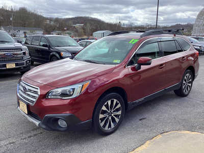 2017 Subaru Outback, $15990. Photo 8