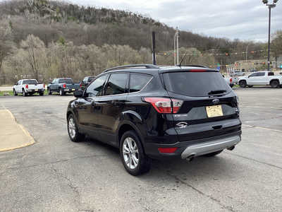 2017 Ford Escape, $12990. Photo 6
