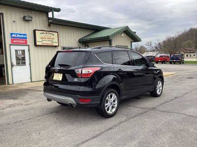 2017 Ford Escape, $12990. Photo 8