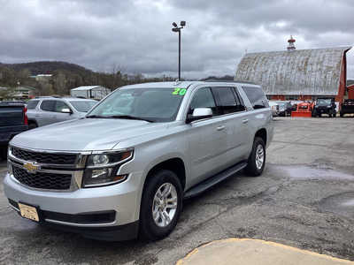 2020 Chevrolet Suburban, $27990. Photo 7