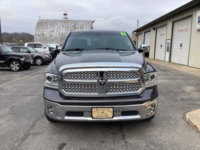 2017 RAM 1500 Crew Cab, $21990. Photo 3