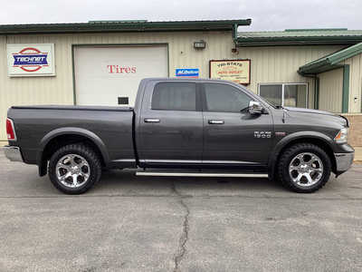 2017 RAM 1500 Crew Cab, $21990. Photo 4