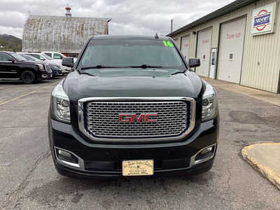 2016 GMC Yukon, $22990. Photo 3