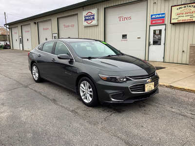 2018 Chevrolet Malibu, $15990. Photo 2