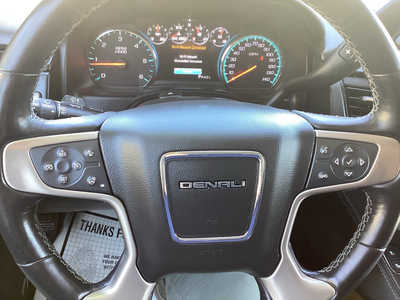 2020 GMC Yukon XL, $36990. Photo 11