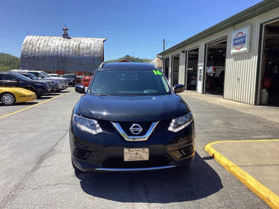2016 Nissan Rogue, $10990. Photo 3