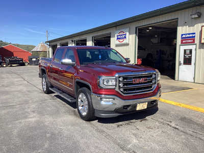 2017 GMC 1500 Crew Cab, $22990. Photo 2