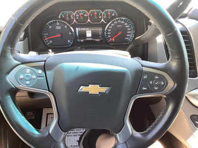2019 Chevrolet Suburban, $29990. Photo 11