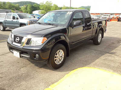 2020 Nissan Frontier, $19990. Photo 11