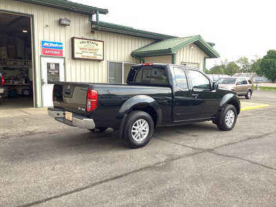 2020 Nissan Frontier, $19990. Photo 7