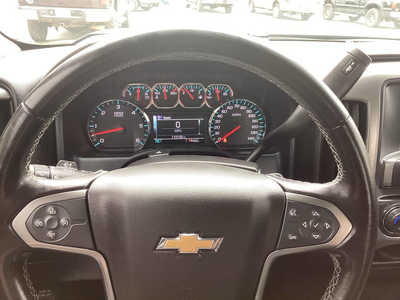2018 Chevrolet 1500 Crew Cab, $23990. Photo 11