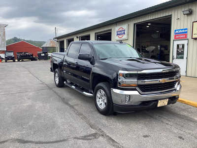 2018 Chevrolet 1500 Crew Cab, $23990. Photo 2