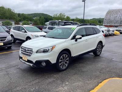 2017 Subaru Outback, $14990. Photo 9