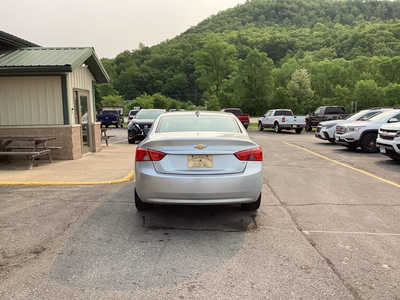 2015 Chevrolet Impala, $12990. Photo 9