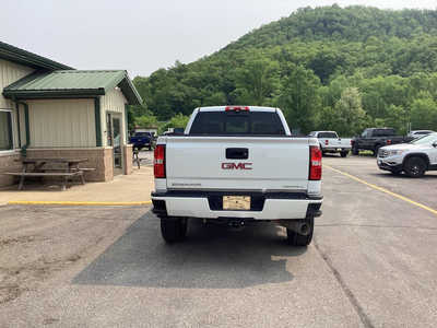 2018 GMC 2500 Crew Cab, $46990. Photo 6