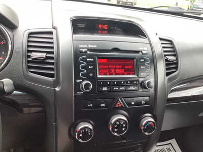 2011 Kia Sorento, $6990. Photo 12
