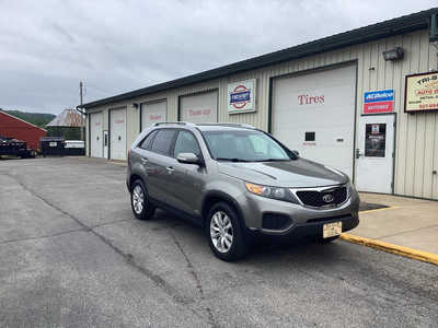 2011 Kia Sorento, $6990. Photo 2