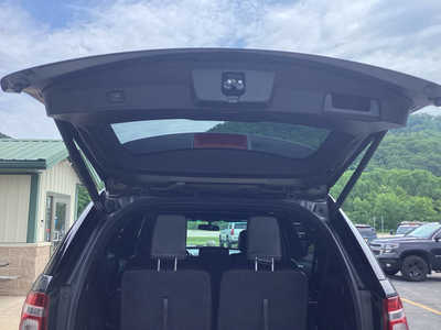 2015 Ford Explorer, $12990. Photo 11