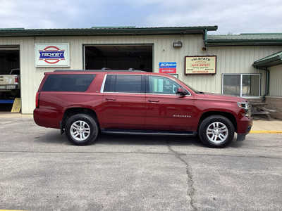 2020 Chevrolet Suburban, $26990. Photo 4
