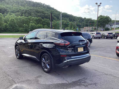 2021 Nissan Murano, $22990. Photo 5