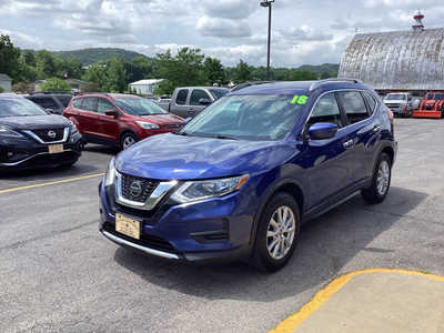 2018 Nissan Rogue, $7990. Photo 6