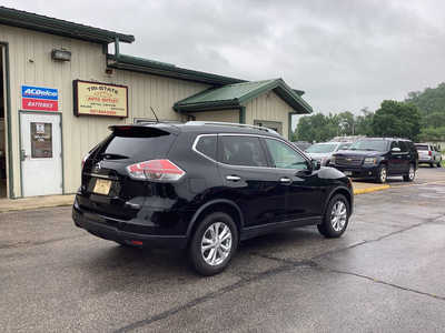 2015 Nissan Rogue, $10990. Photo 4