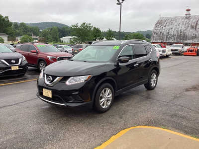 2015 Nissan Rogue, $10990. Photo 6