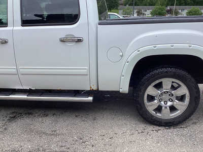 2012 GMC 1500 Crew Cab, $7990. Photo 10
