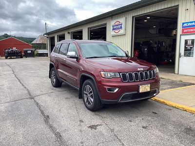 2018 Jeep Grand Cherokee, $15990. Photo 2