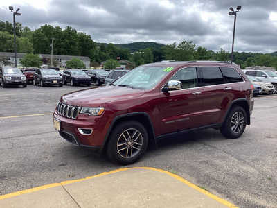 2018 Jeep Grand Cherokee, $15990. Photo 7