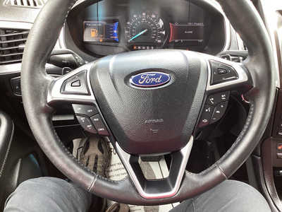 2015 Ford Edge, $12990. Photo 11