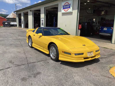 1995 Chevrolet Corvette, $11990. Photo 2
