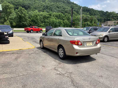 2010 Toyota Corolla, $7990. Photo 6