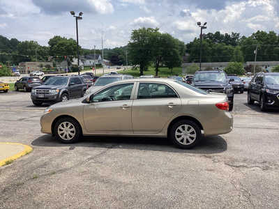 2010 Toyota Corolla, $7990. Photo 7