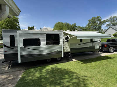 2017 Crossroads Rv ZINGER SERIES, $18990. Photo 10