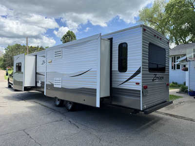 2017 Crossroads Rv ZINGER SERIES, $18990. Photo 5